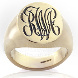 Monogramed Classic Oval Signet Ring - Script / Traditional