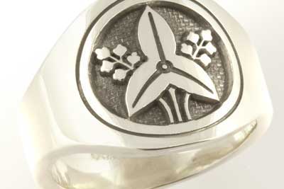 Japanese Mon ‘Crest’ Custom Bespoke Signet Ring Engraved In Sterling Silver