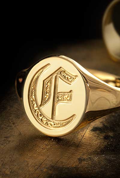 Letter E Deep Engraved Initial Alphabet Signet Ring