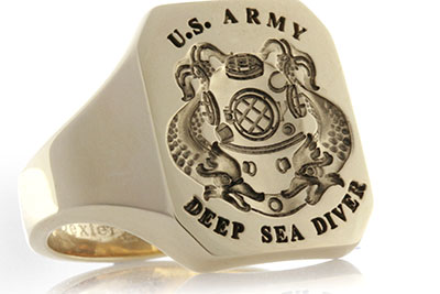 U.S. Army Diver Cushion Shape Ring / Traditional