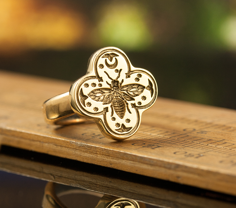 cloverleaf signet ring with Mystic Bee engraving