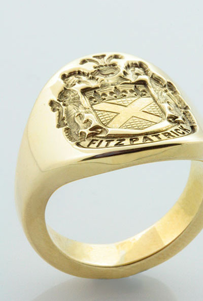 Side on view of Fitzpatrick coat-of-arms cigar band ring to show weight