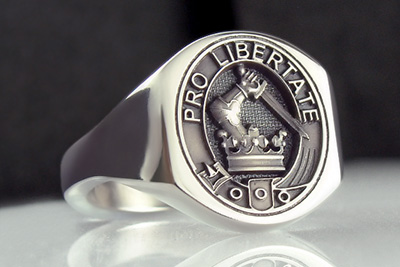 Clan Wallace Titanium Signet Ring