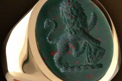 Bloodstone Gemstone Signet Ring Seal Engraved with Lion Rampant Guardant Heraldic Crest