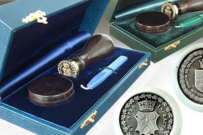 Bespoke Desk Seal Box