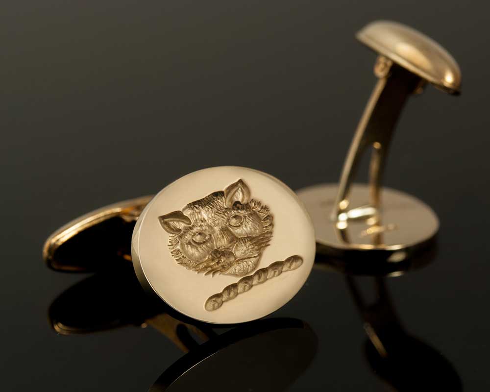 Cufflinks Engraved with Cats Head Heraldic Crest